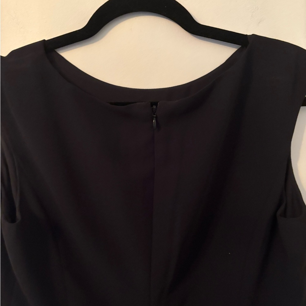Lauren Ralph Lauren Classic Black Dress with Flounce Hemline -Zip Back Sz 10 - Picture 8 of 10